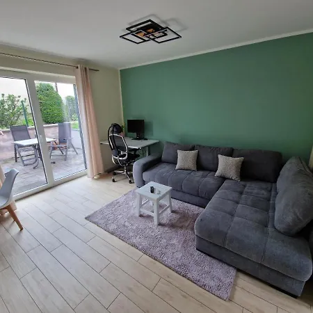 شقة Ruhige Einliegerwohnung+terrasse *